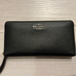 Kate Spade NY Bifold Black Pebbled Classic Leather Wallet